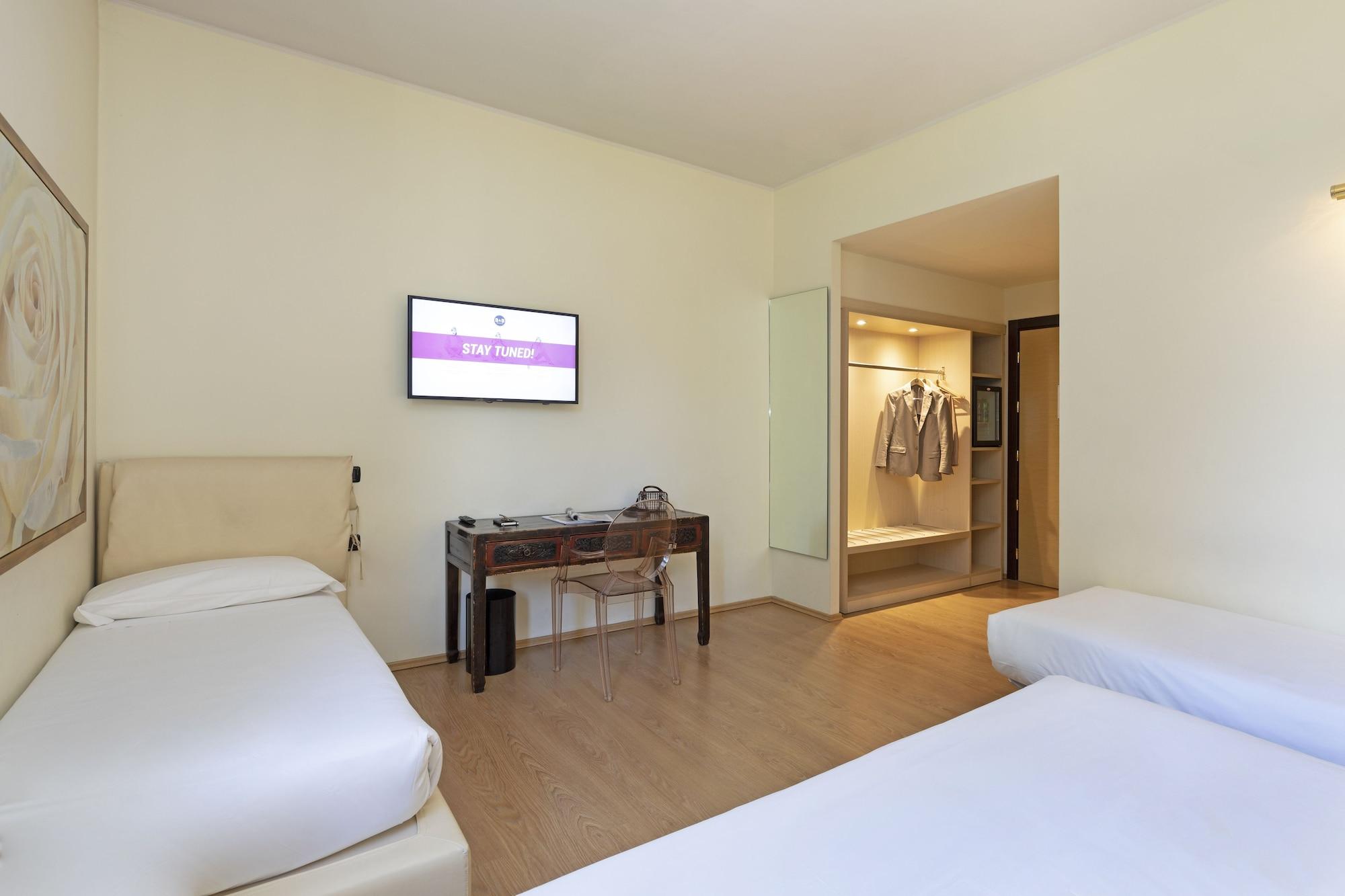 B&B Hotel Malpensa Lago Maggiore Верджате Экстерьер фото
