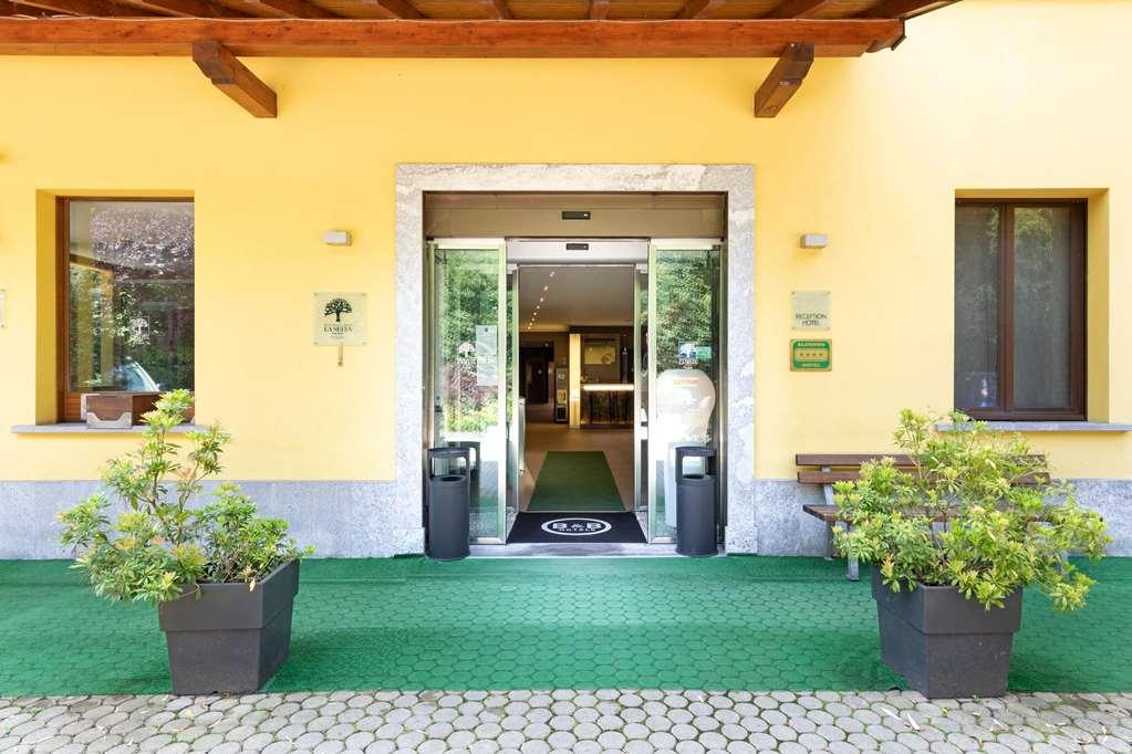 B&B Hotel Malpensa Lago Maggiore Верджате Экстерьер фото