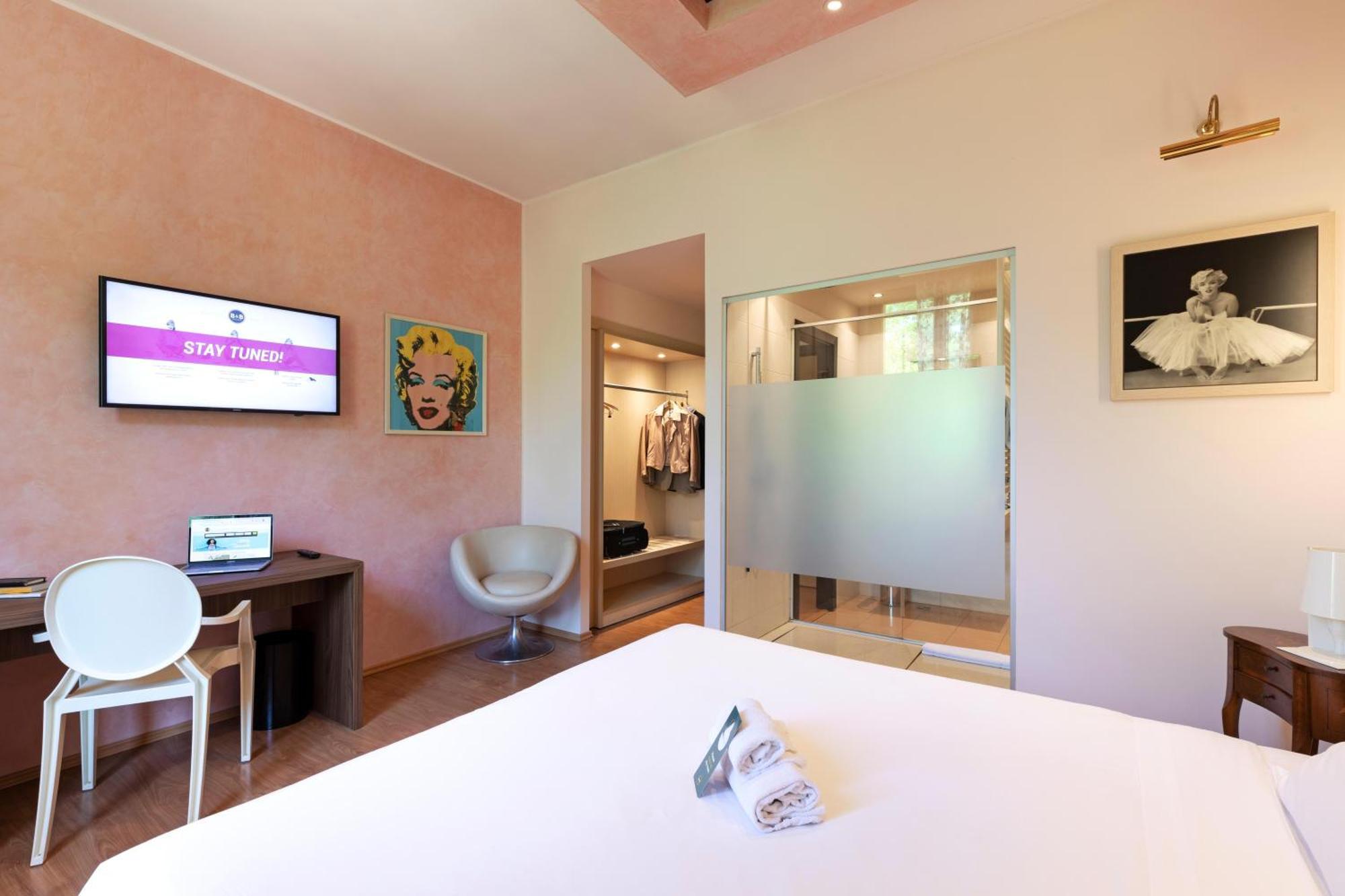 B&B Hotel Malpensa Lago Maggiore Верджате Экстерьер фото