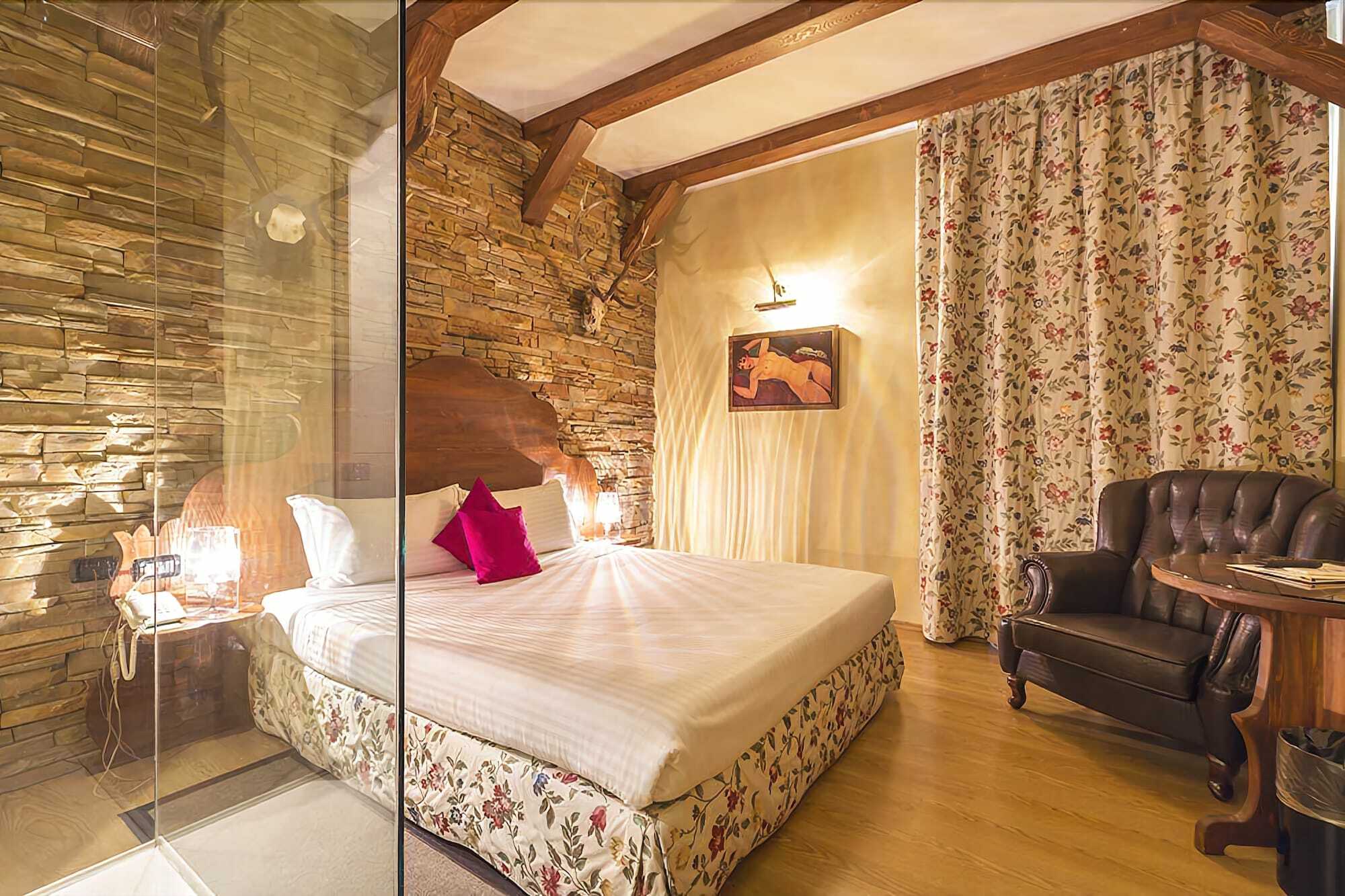 B&B Hotel Malpensa Lago Maggiore Верджате Экстерьер фото