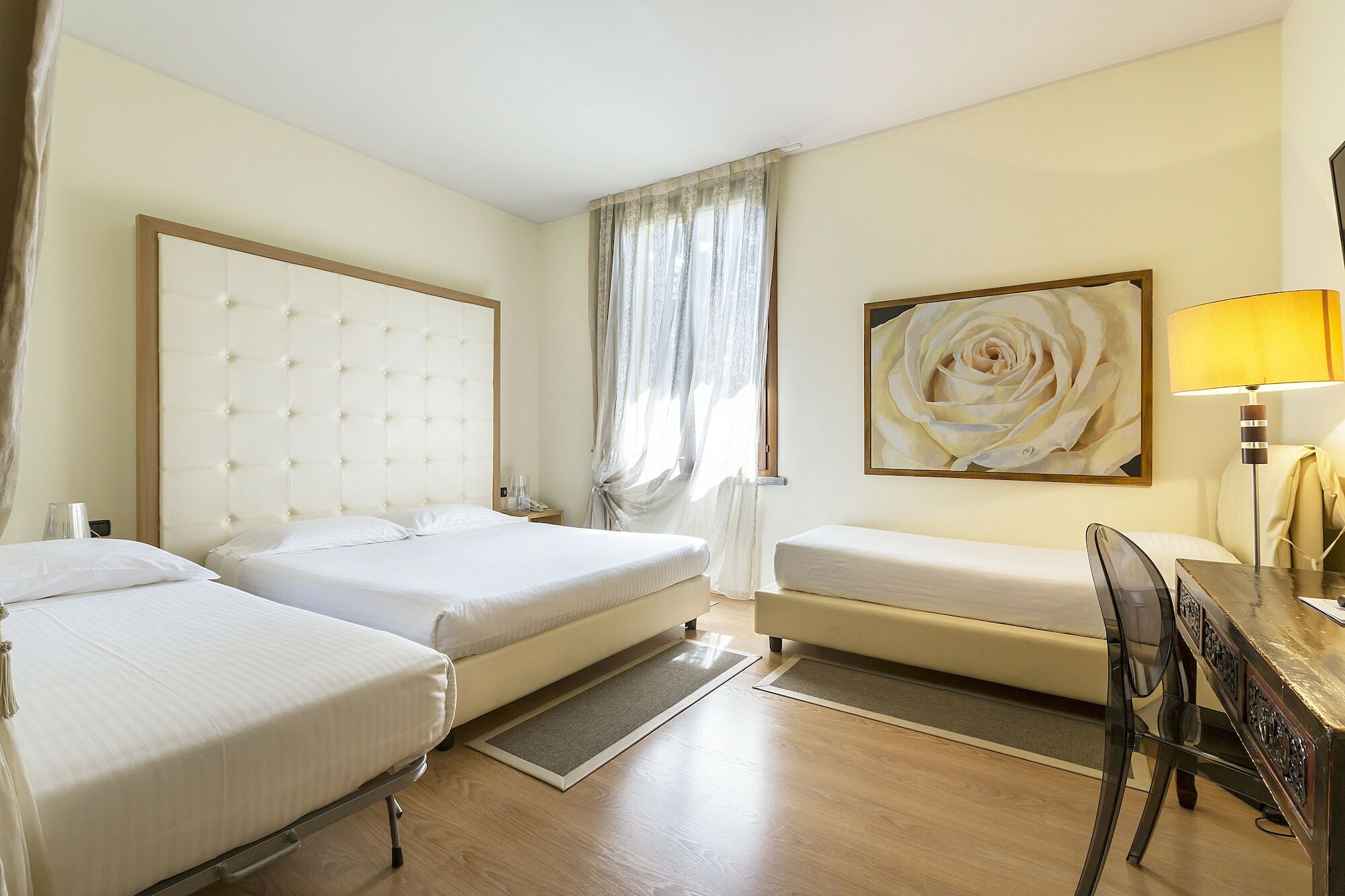 B&B Hotel Malpensa Lago Maggiore Верджате Экстерьер фото